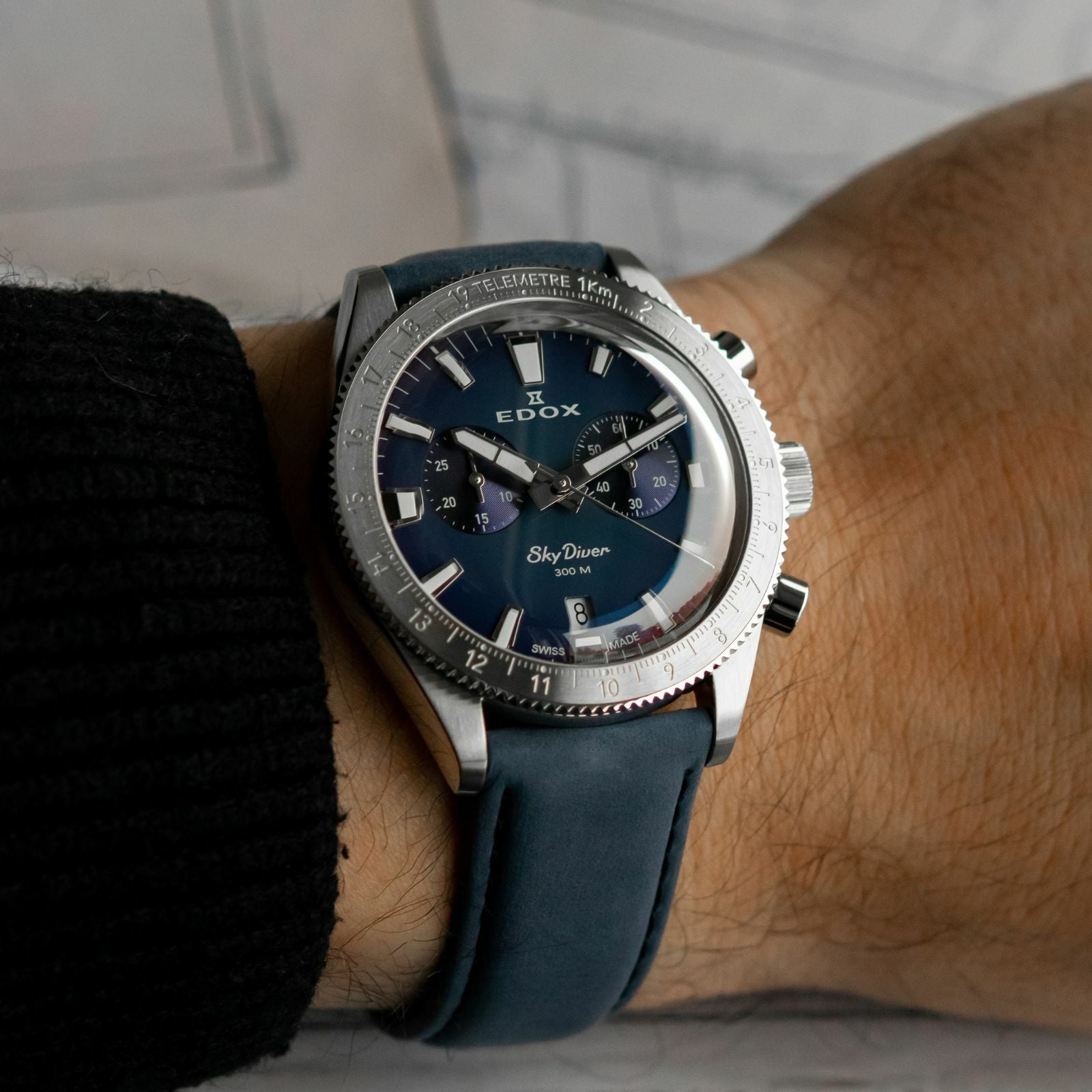 スカイダイバー クロノグラフ | EDOX Official Site